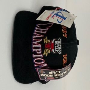 Vintage Authentic Chicago Bulls 1997 NBA Champions Locker Room Hat Snapback